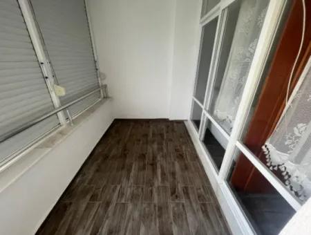 Çeşme Ilıca Ege Çeşme Sitesinde Denize Sıfır Satılık 2+1 Daire