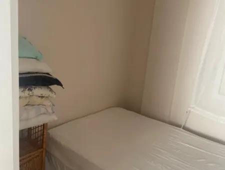 Çeşme Altınkumda Denize Sıfır Sitede Sezonluk Kiralık 4+1 Yazlık