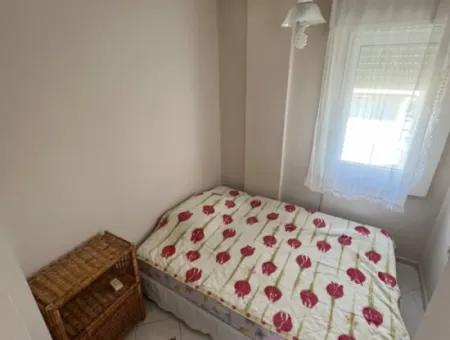 Çeşme Altınkumda Denize Sıfır Sitede Sezonluk Kiralık 4+1 Yazlık