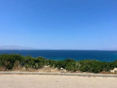 Çeşme Dalyan'da Full Deniz Manz. Site İçi 3+1 Satılık Villa