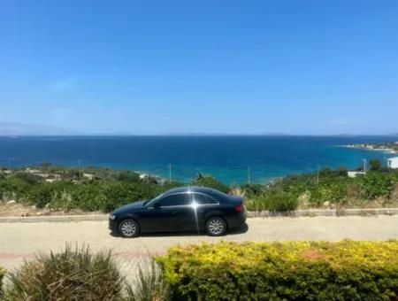 Çeşme Dalyan'da Full Deniz Manz. Site İçi 3+1 Satılık Villa