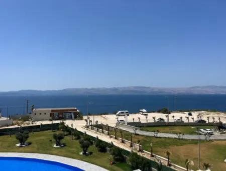 Çeşme Ayasaranda'da Full Deniz Manz. Teraslı 2+1 Residence Daire