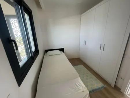 Çeşme Ayasaranda'da Full Deniz Manz. Teraslı 2+1 Residence Daire